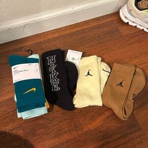 Nike Crew Socks